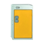 One Comp Quarto Locker 300x450 Ylw